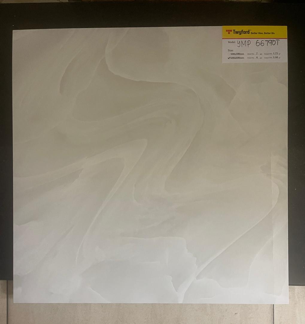 Imara Asili, 60×60 cm
