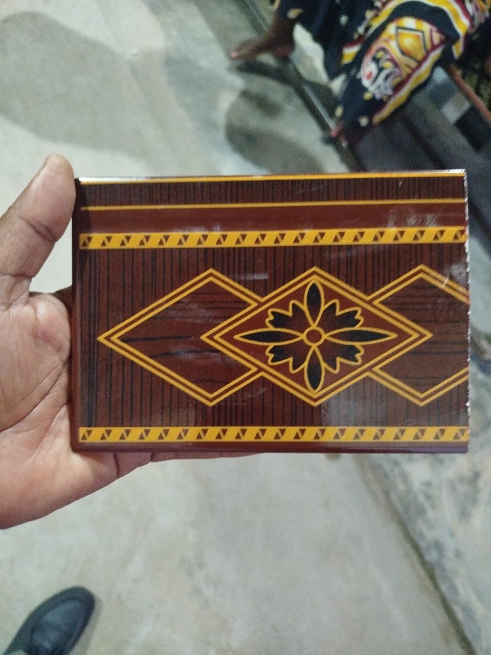 Maridadi Wingu, 60×60 cm